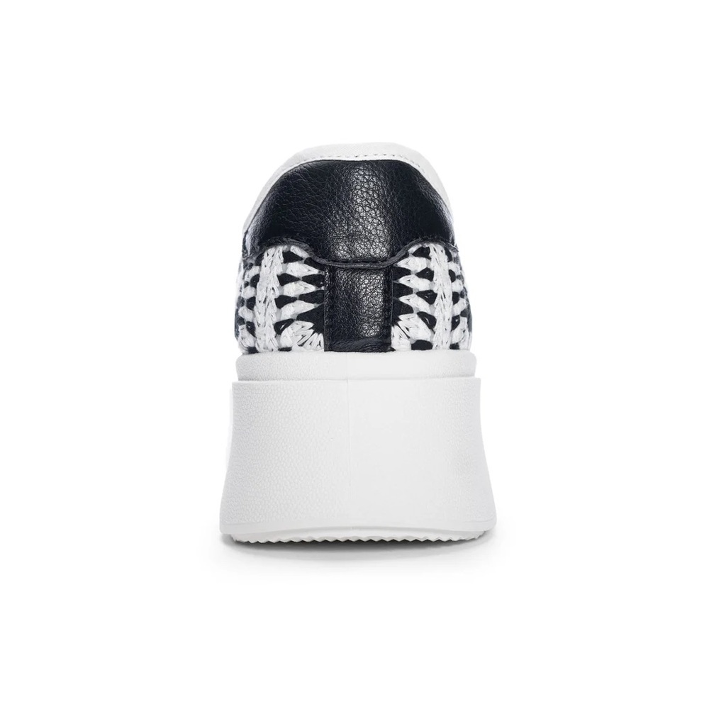 NIB Dirty Laundry Recreation Crochet Sneaker in Black & White - Women's Size 7.5 - Picture 7 of 7